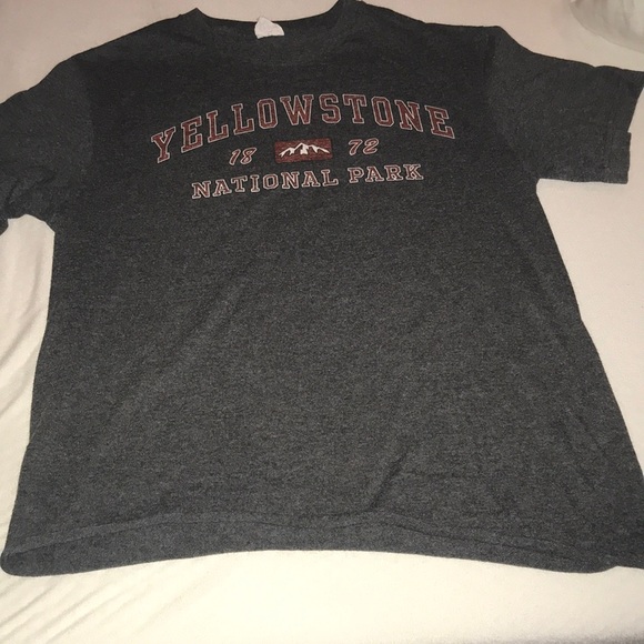 Yellowstone National Park T-Shirt - Picture 2 of 2